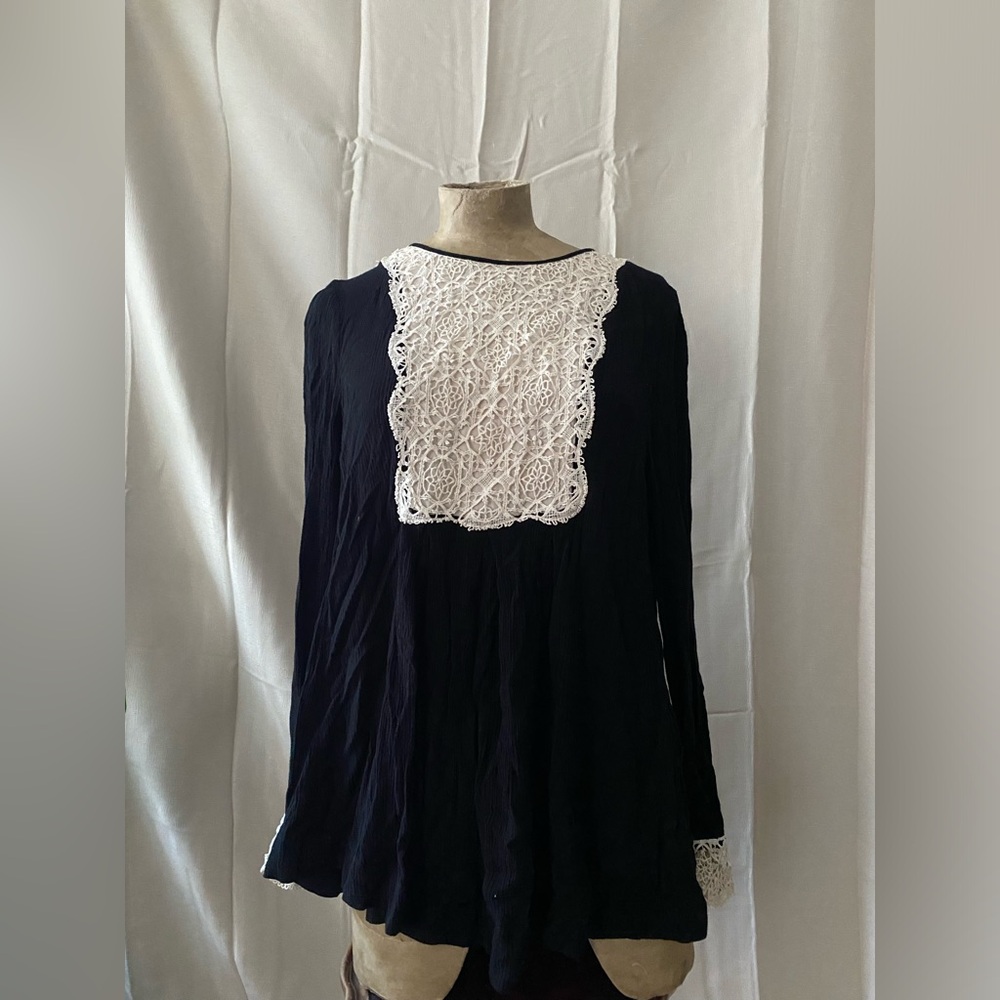 Free people Black blouse